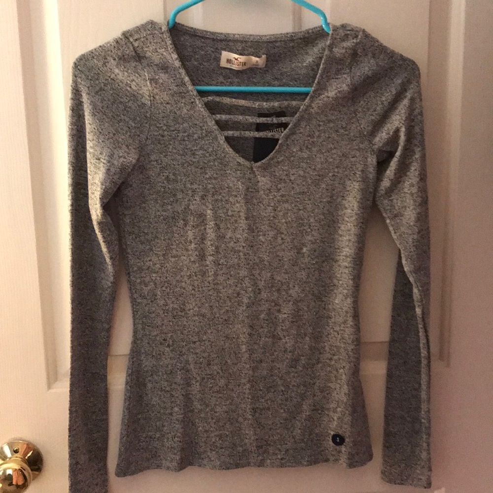 Hollister long sleeve grey shirt